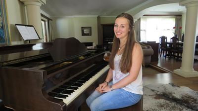 Unisa vereer Danielle met topprys